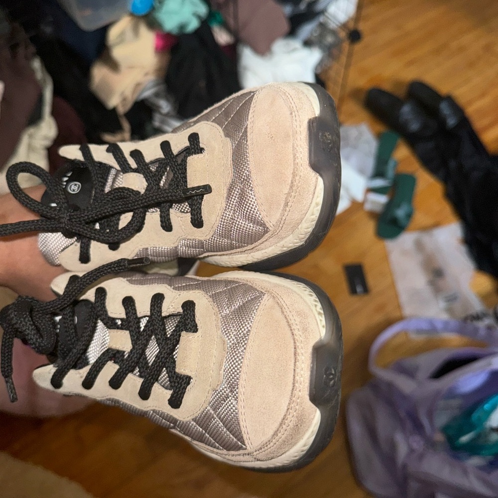 Chanel sneakers - Picture 9 of 12